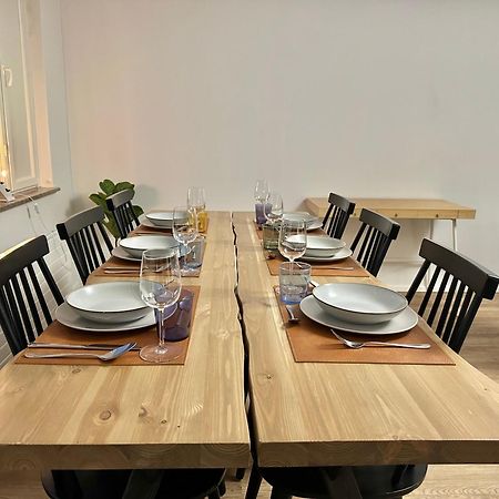 רובניימי Aurora City View Suite מראה חיצוני תמונה
